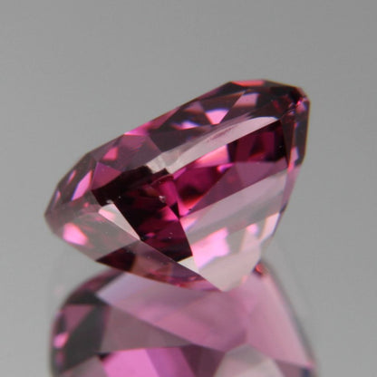 Rhodolite 1.84ct