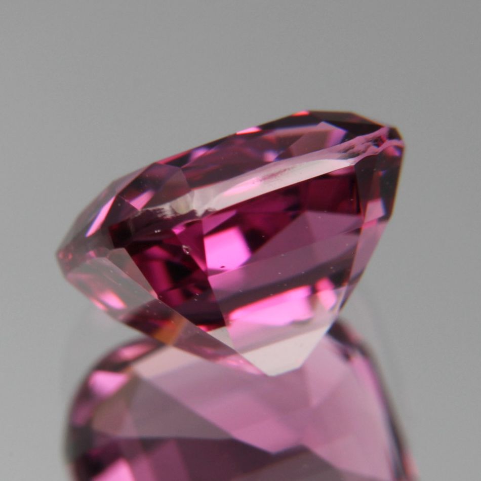 Rhodolite 1.84ct