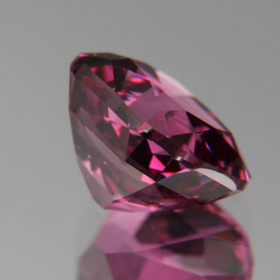 Rhodolite 1.84ct