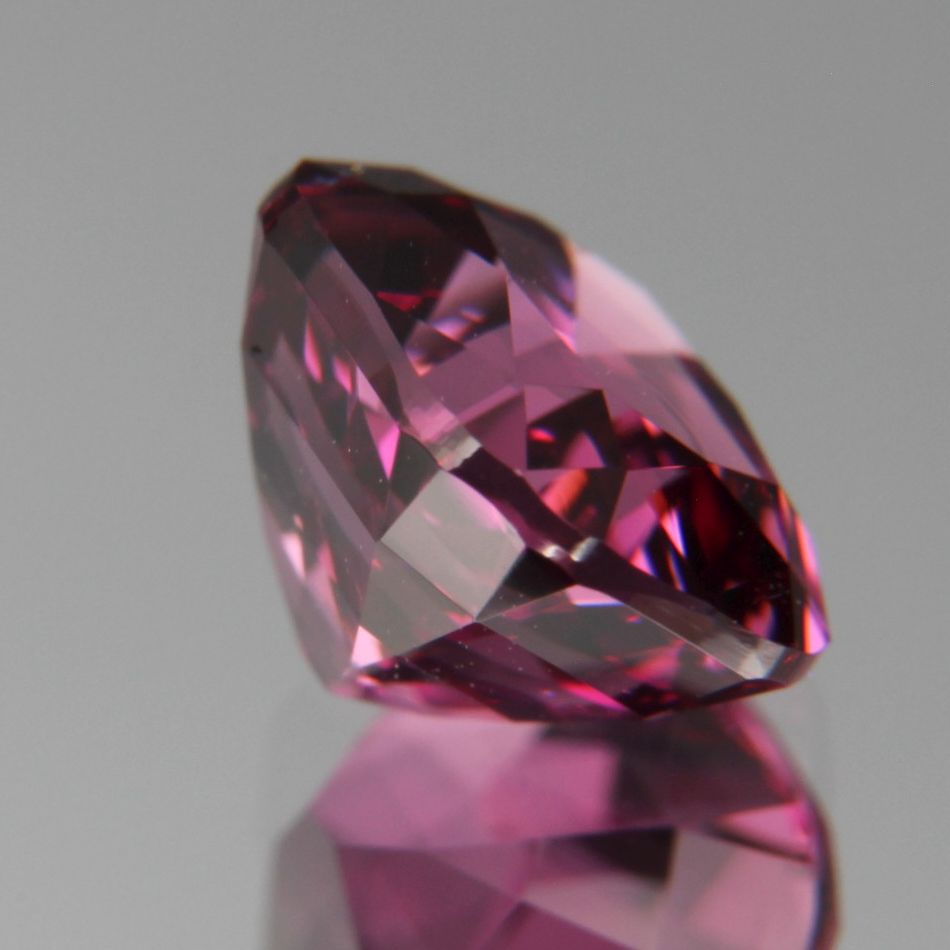 Rhodolite 1.84ct