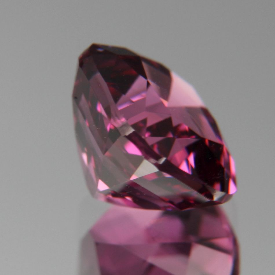 Rhodolite 1.84ct