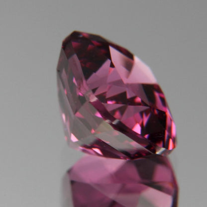 Rhodolite 1.84ct