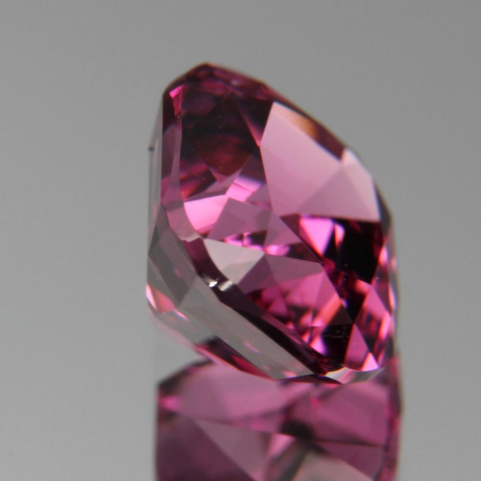Rhodolite 1.84ct