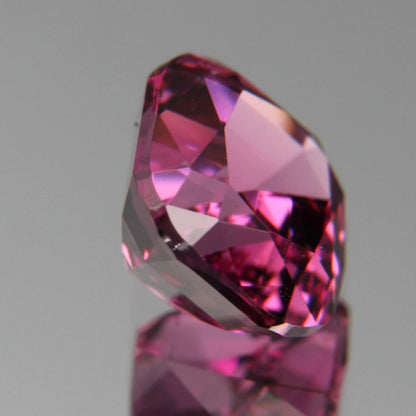 Rhodolite 1.84ct