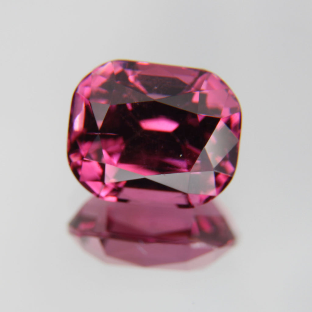 Rhodolite 2.30 ct