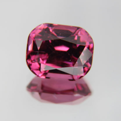 Rhodolite 2.30 ct