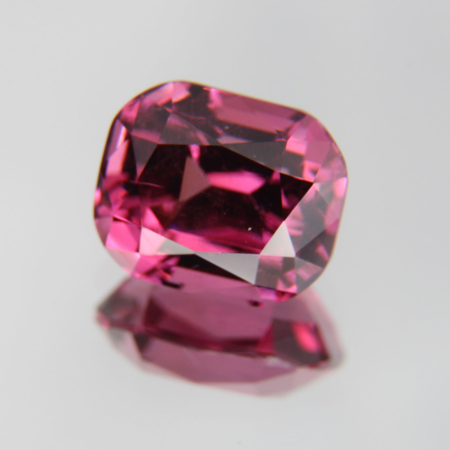 Rhodolite 2.30 ct