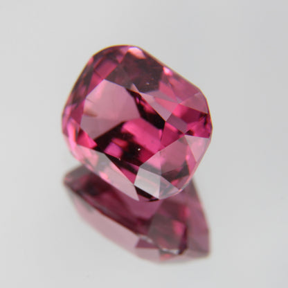 Rhodolite 2.30 ct