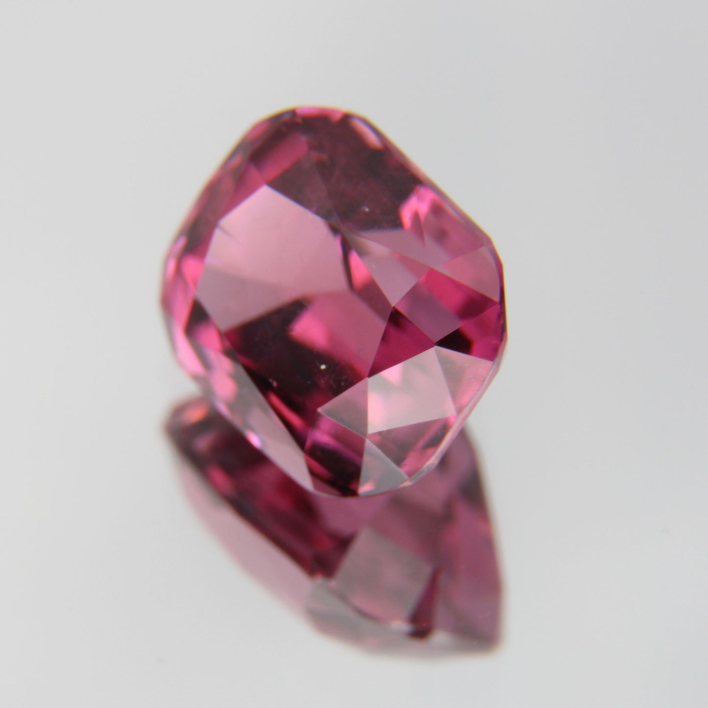 Rhodolite 2.30 ct