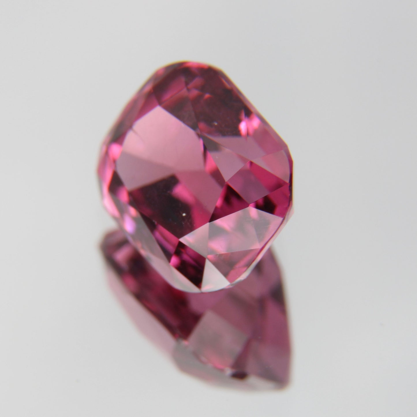 Rhodolite 2.30 ct