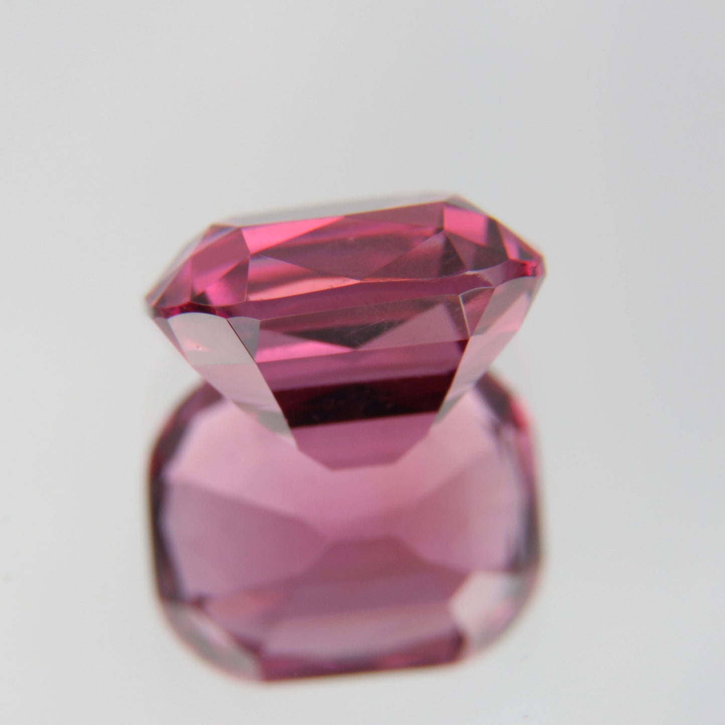 Rhodolite 2.30 ct