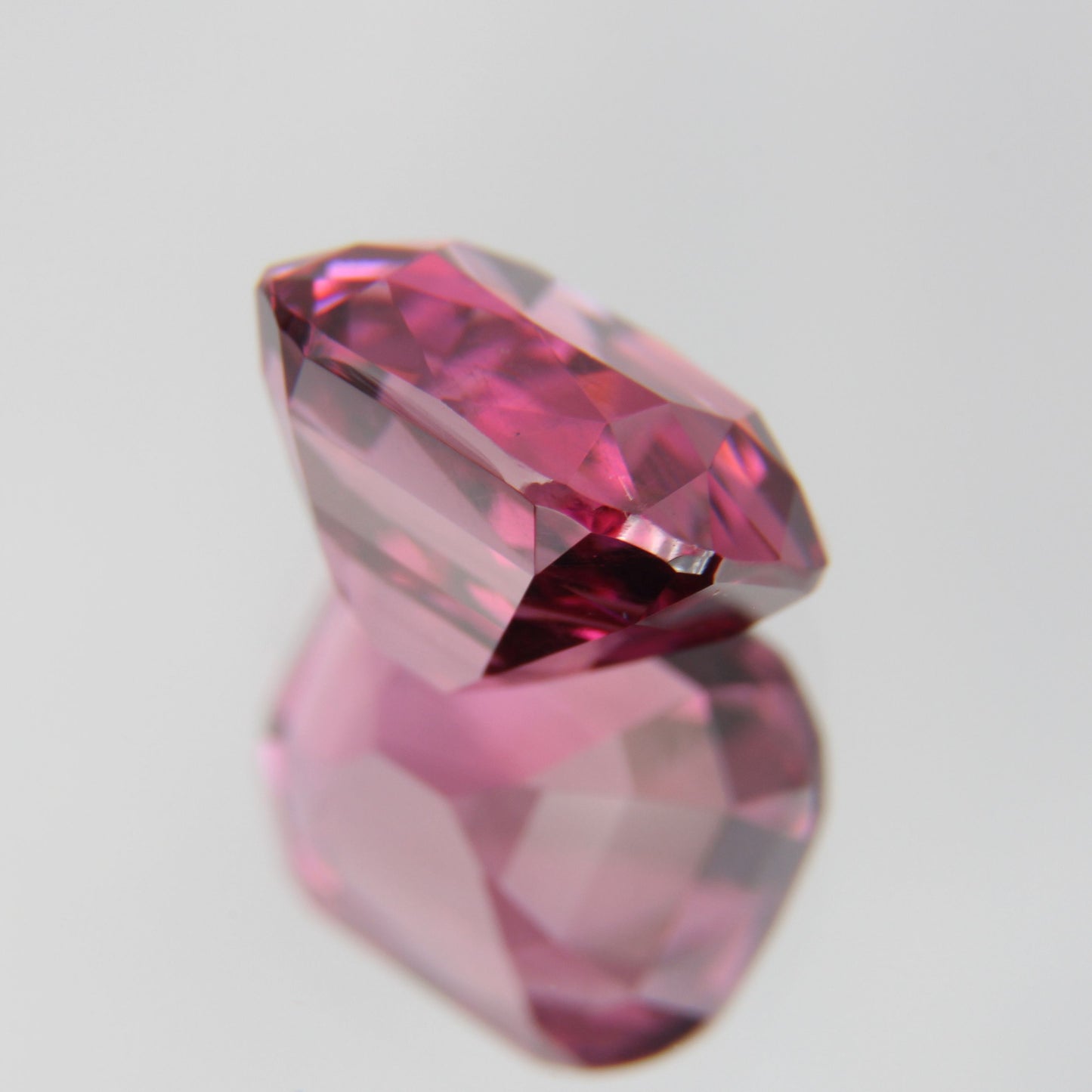 Rhodolite 2.30 ct