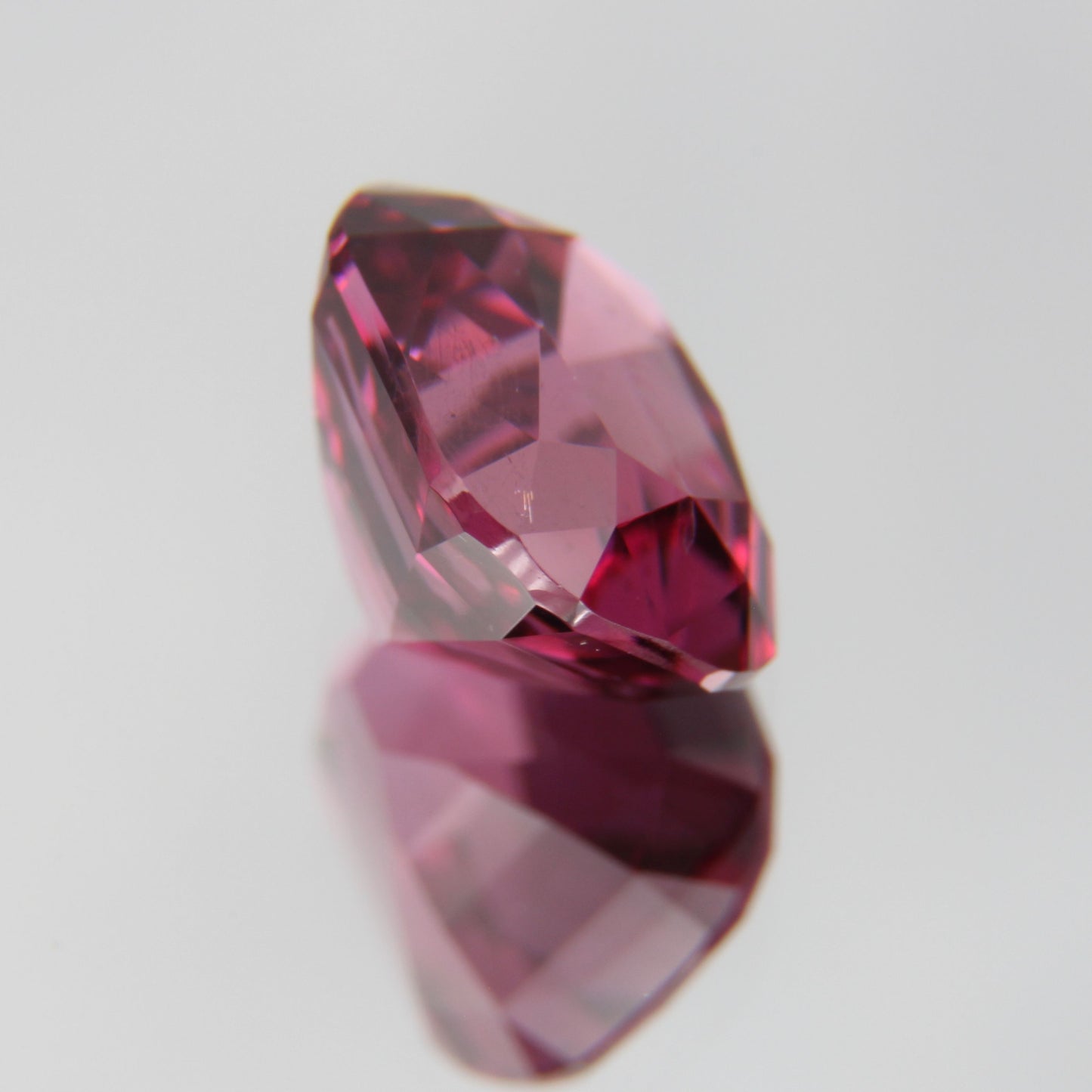 Rhodolite 2.30 ct