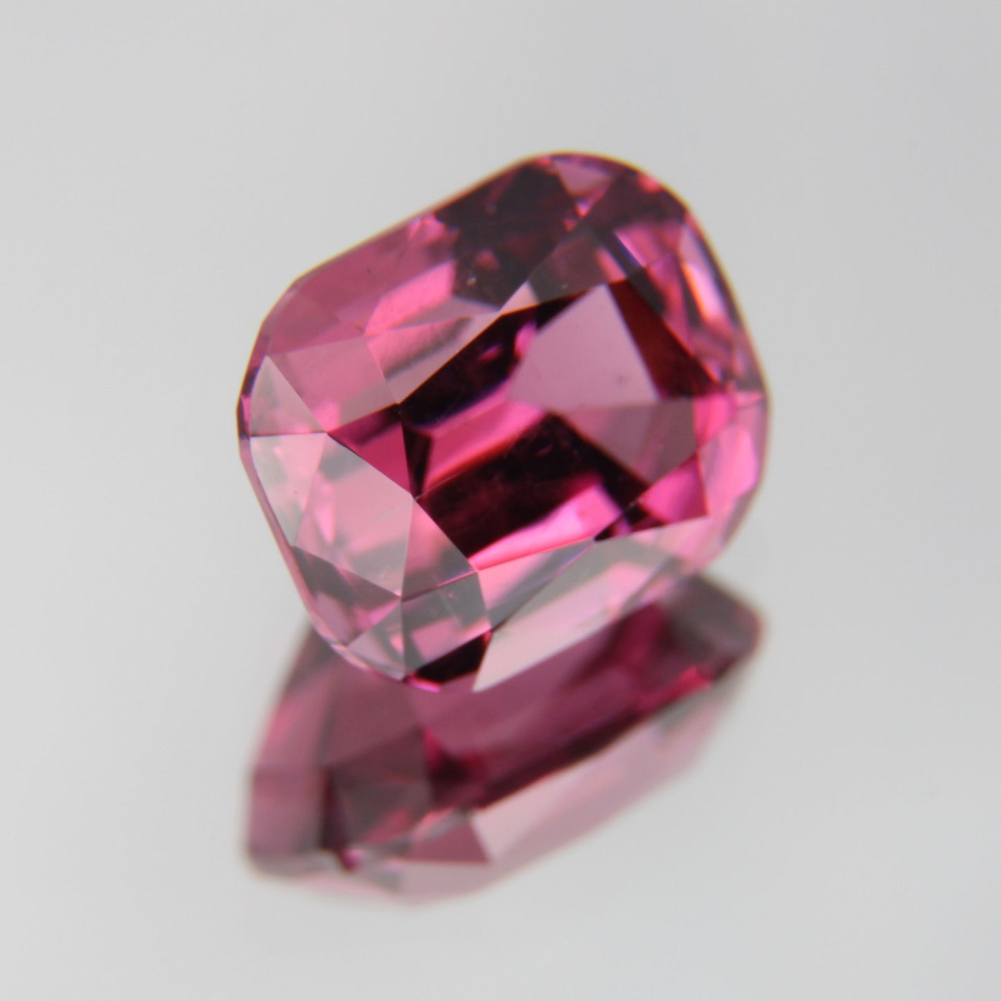 Rhodolite 2.30 ct