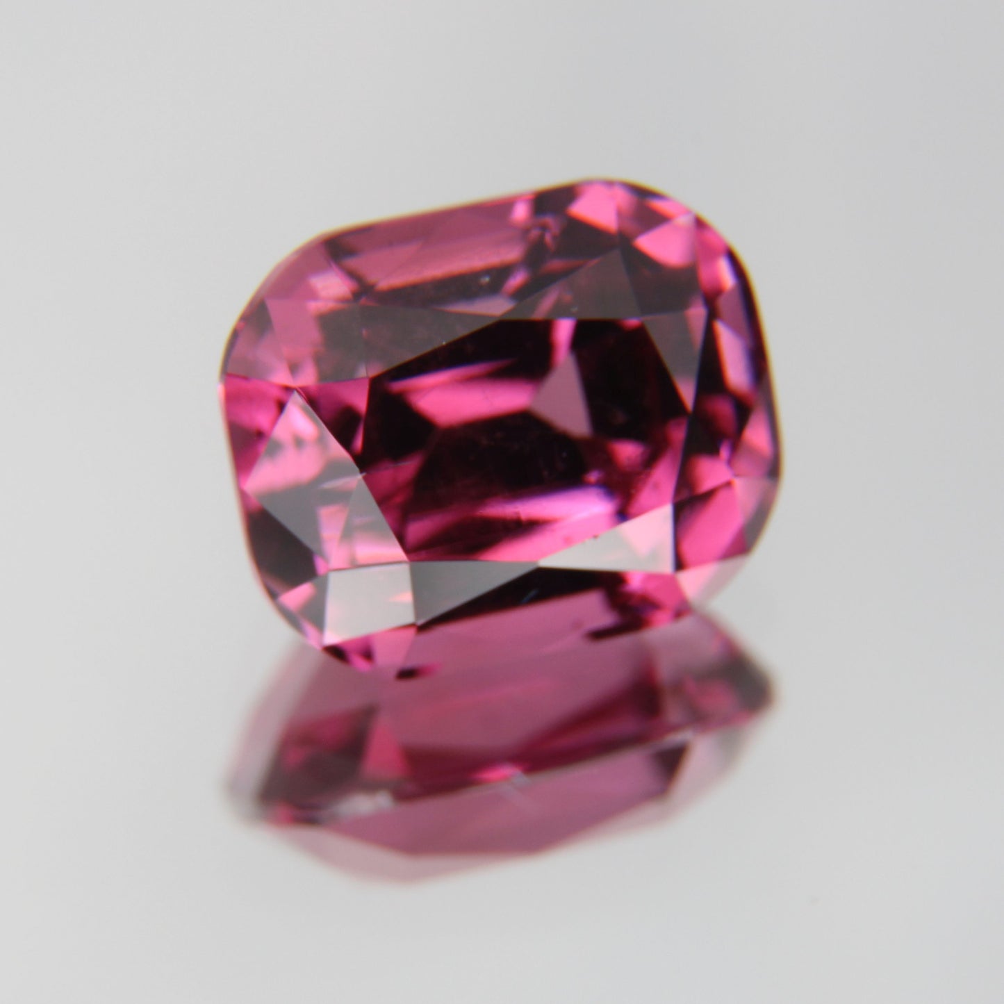 Rhodolite 2.30 ct