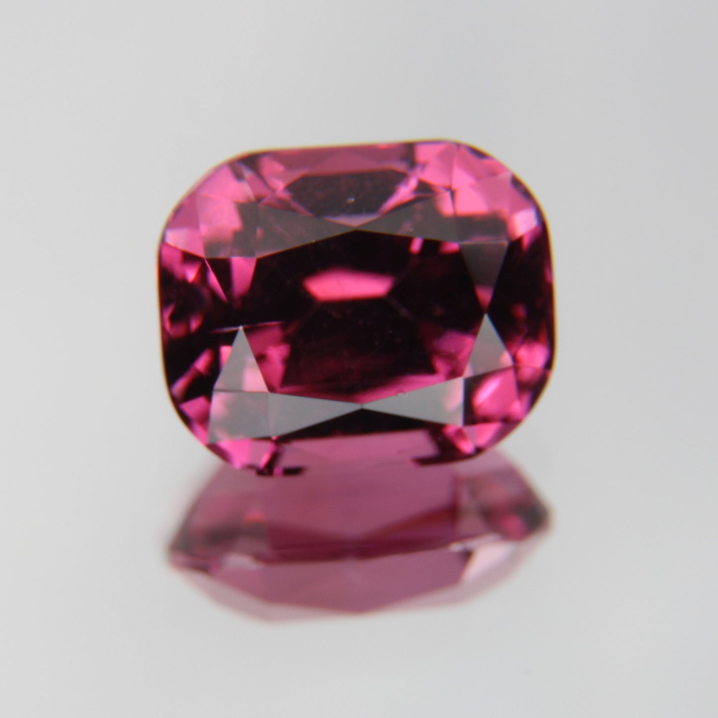 Rhodolite 2.30 ct