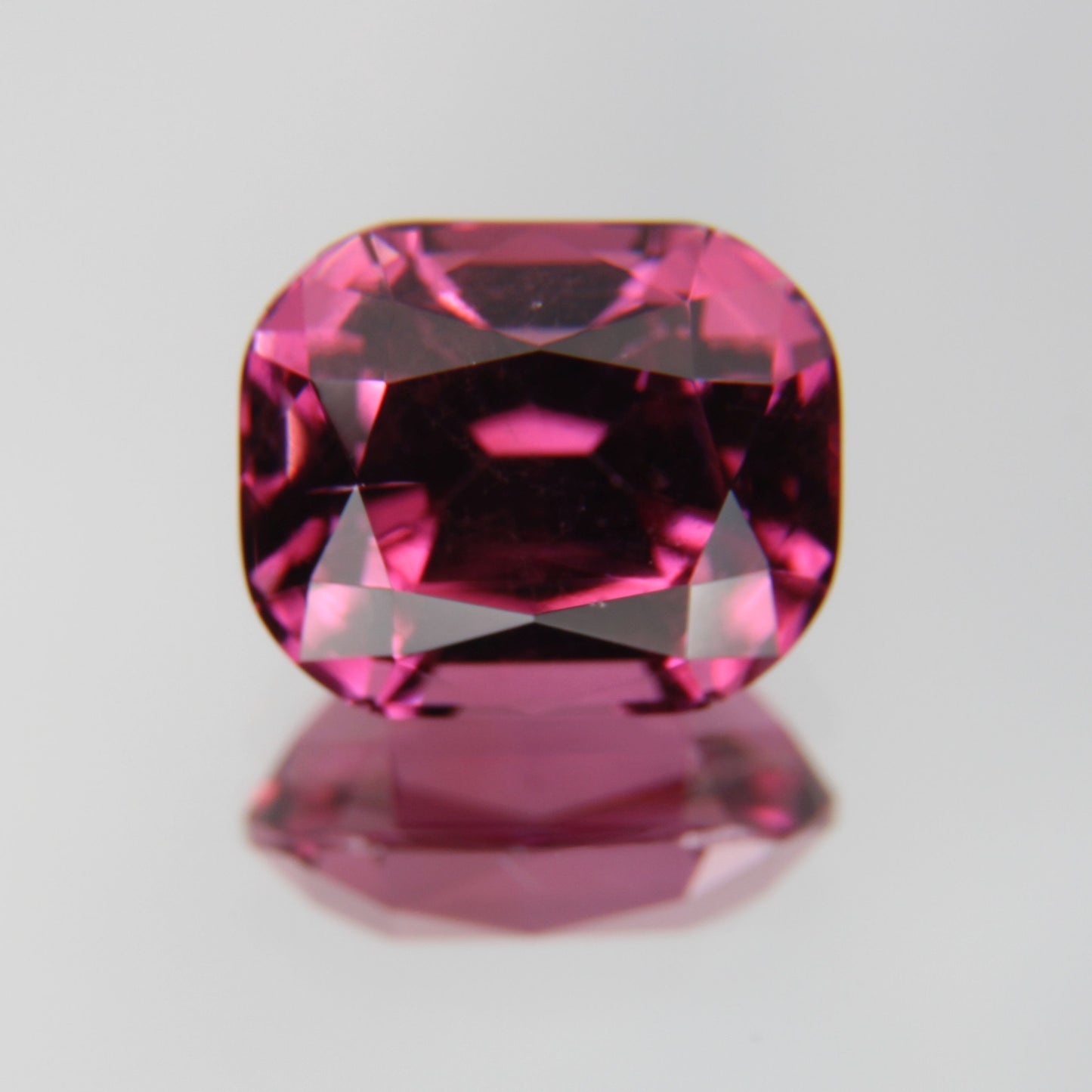 Rhodolite 2.30 ct