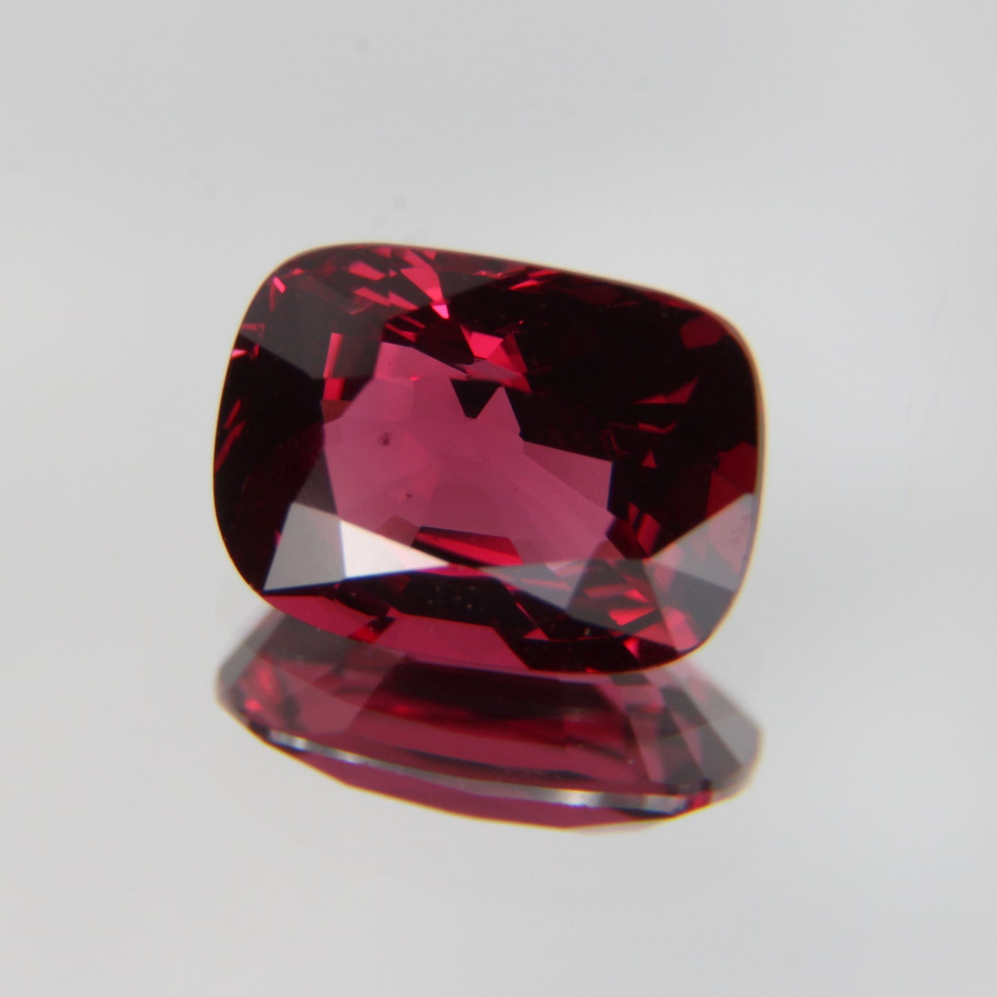Red Spinel 1.07 ct