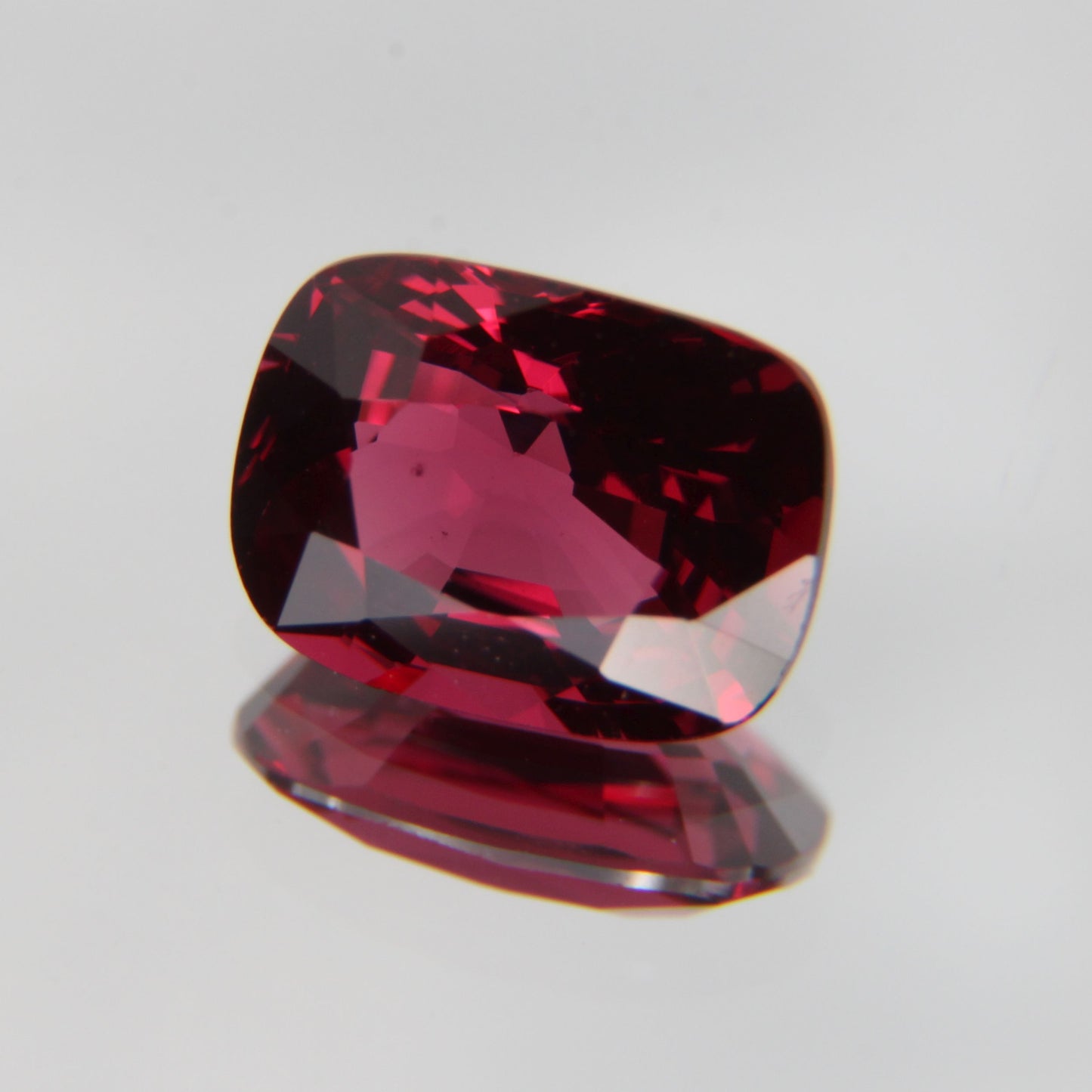 Red Spinel 1.07 ct