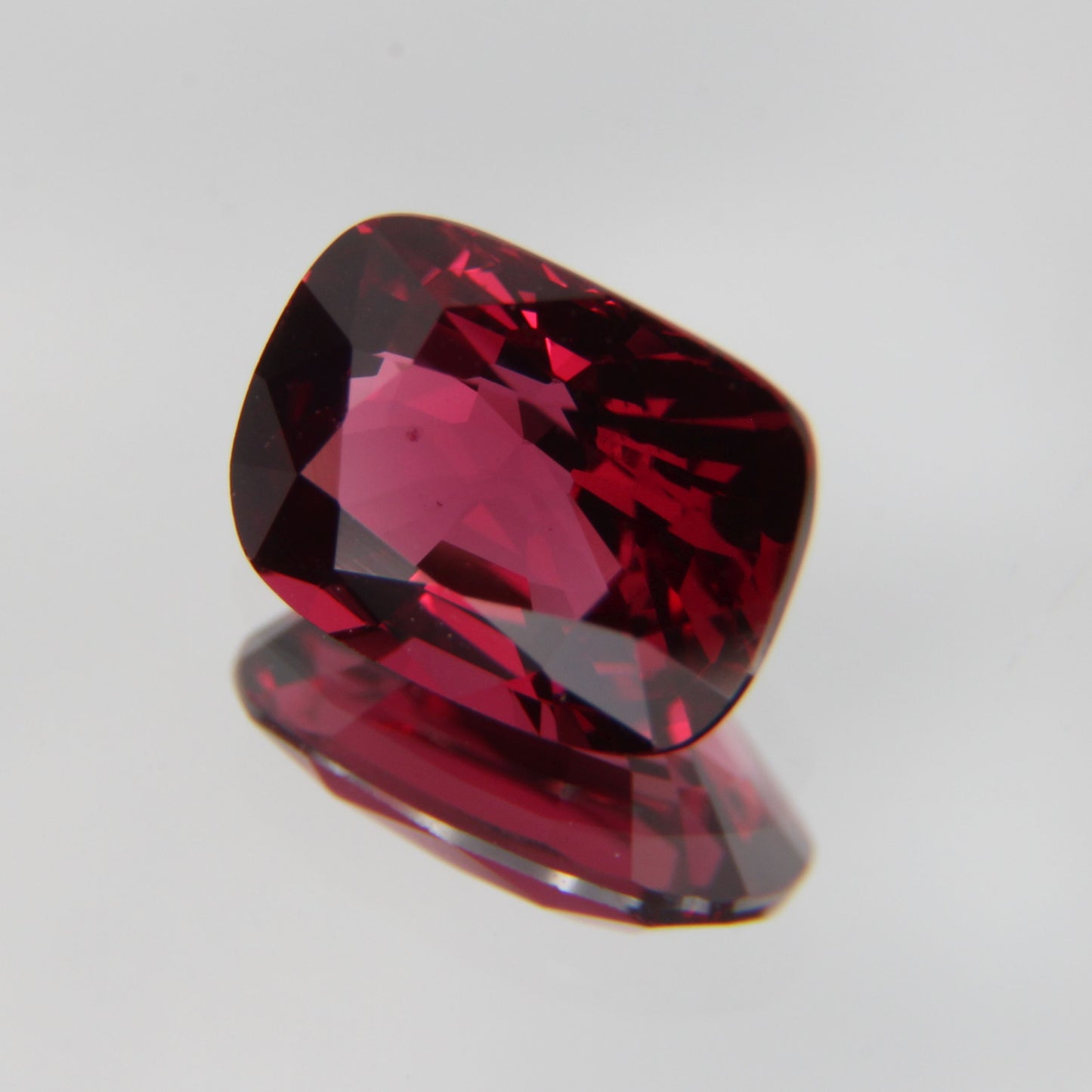 Red Spinel 1.07 ct