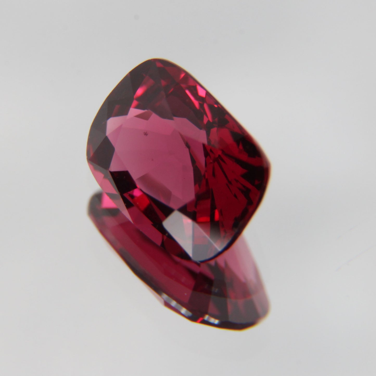 Red Spinel 1.07 ct
