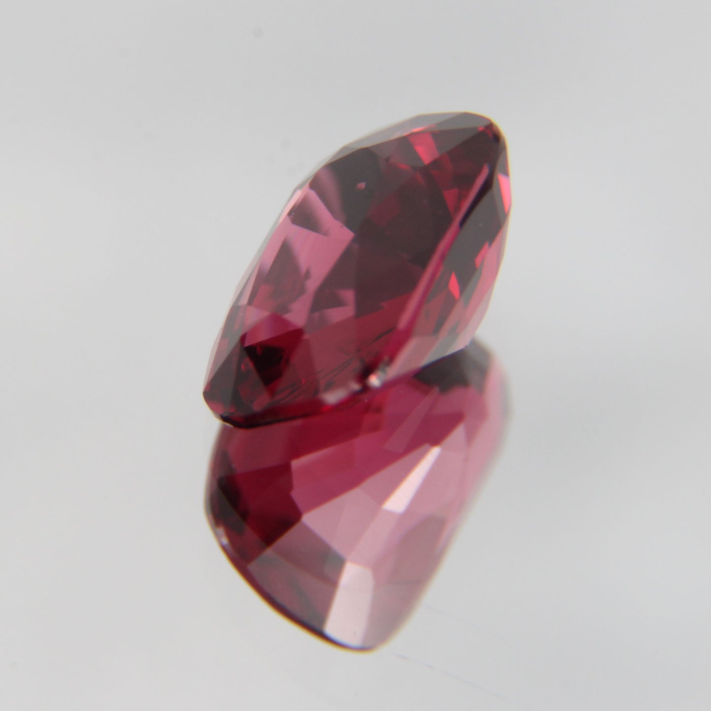 Red Spinel 1.07 ct