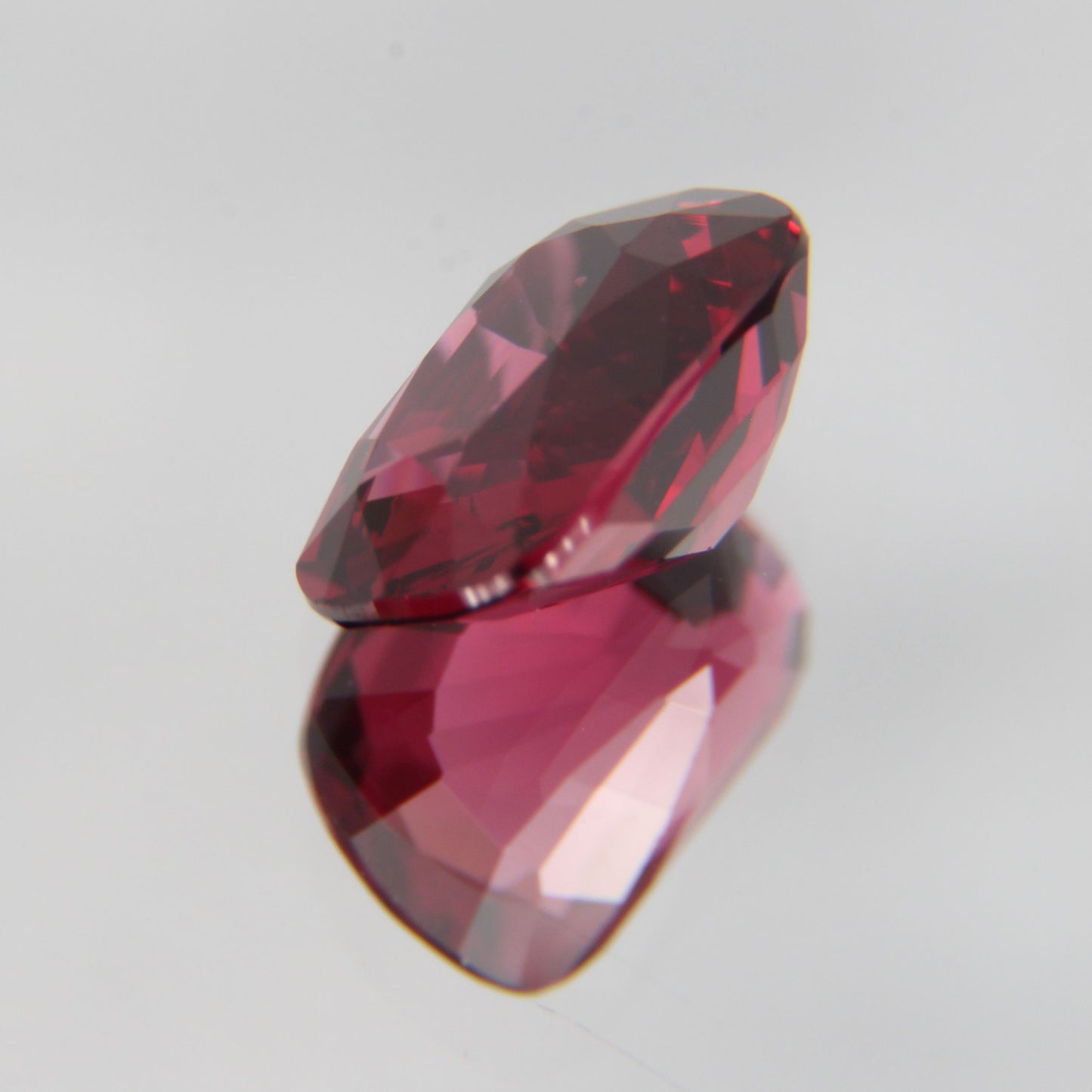 Red Spinel 1.07 ct