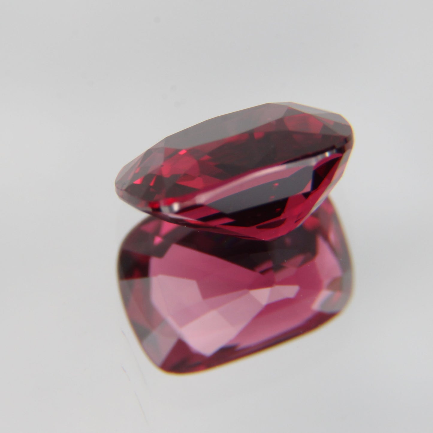 Red Spinel 1.07 ct
