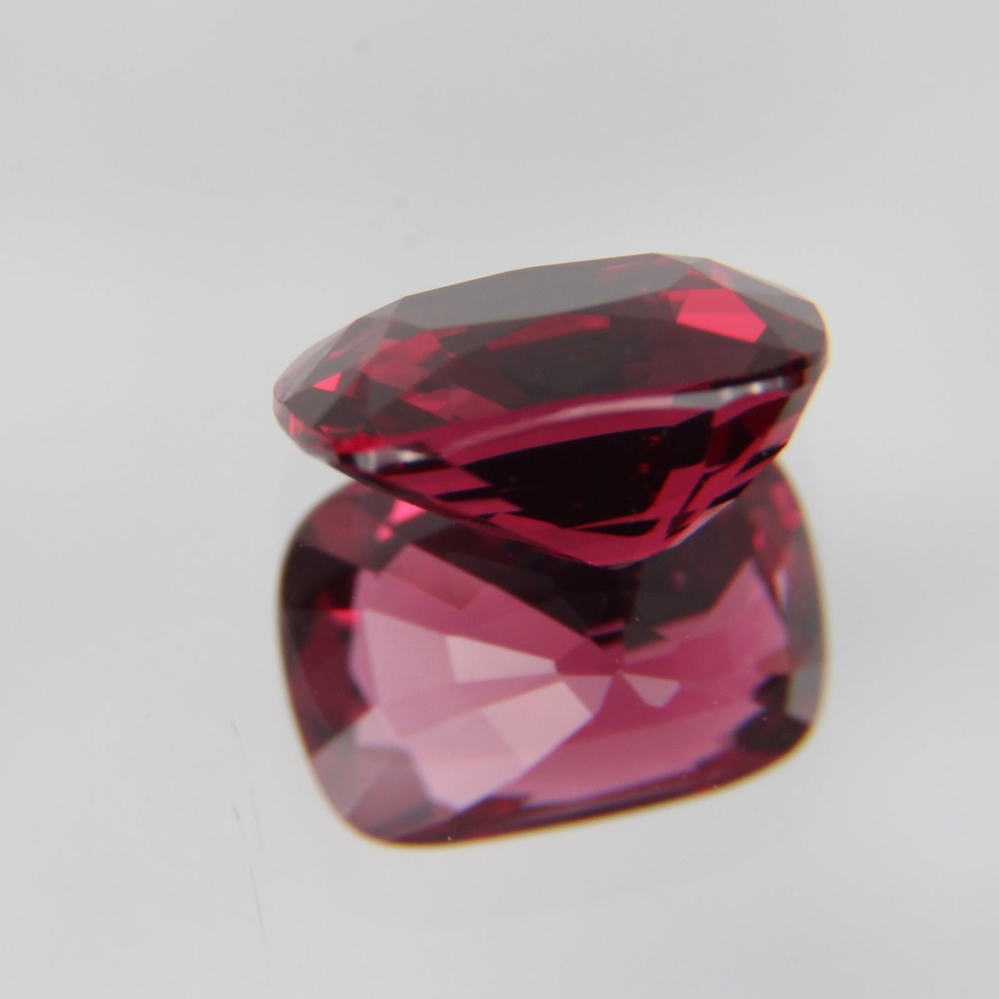 Red Spinel 1.07 ct