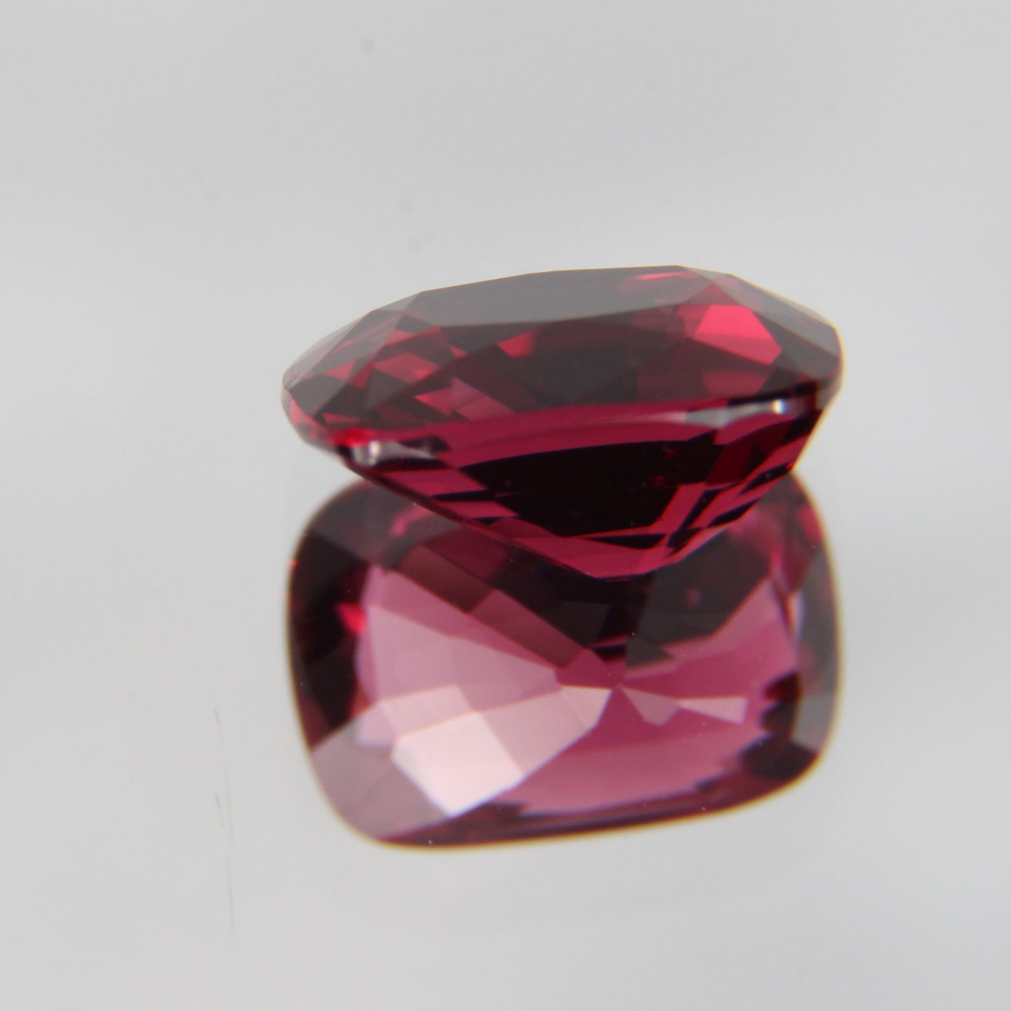 Red Spinel 1.07 ct