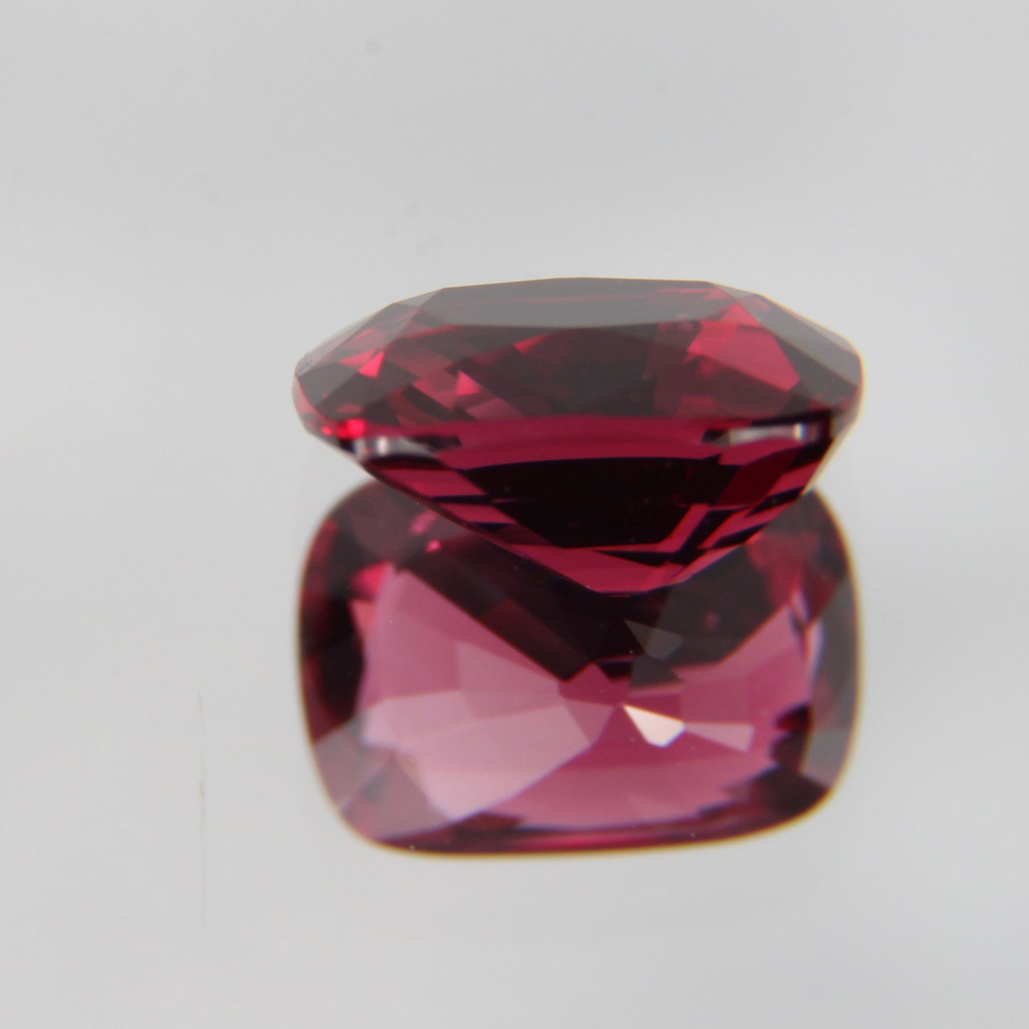 Red Spinel 1.07 ct