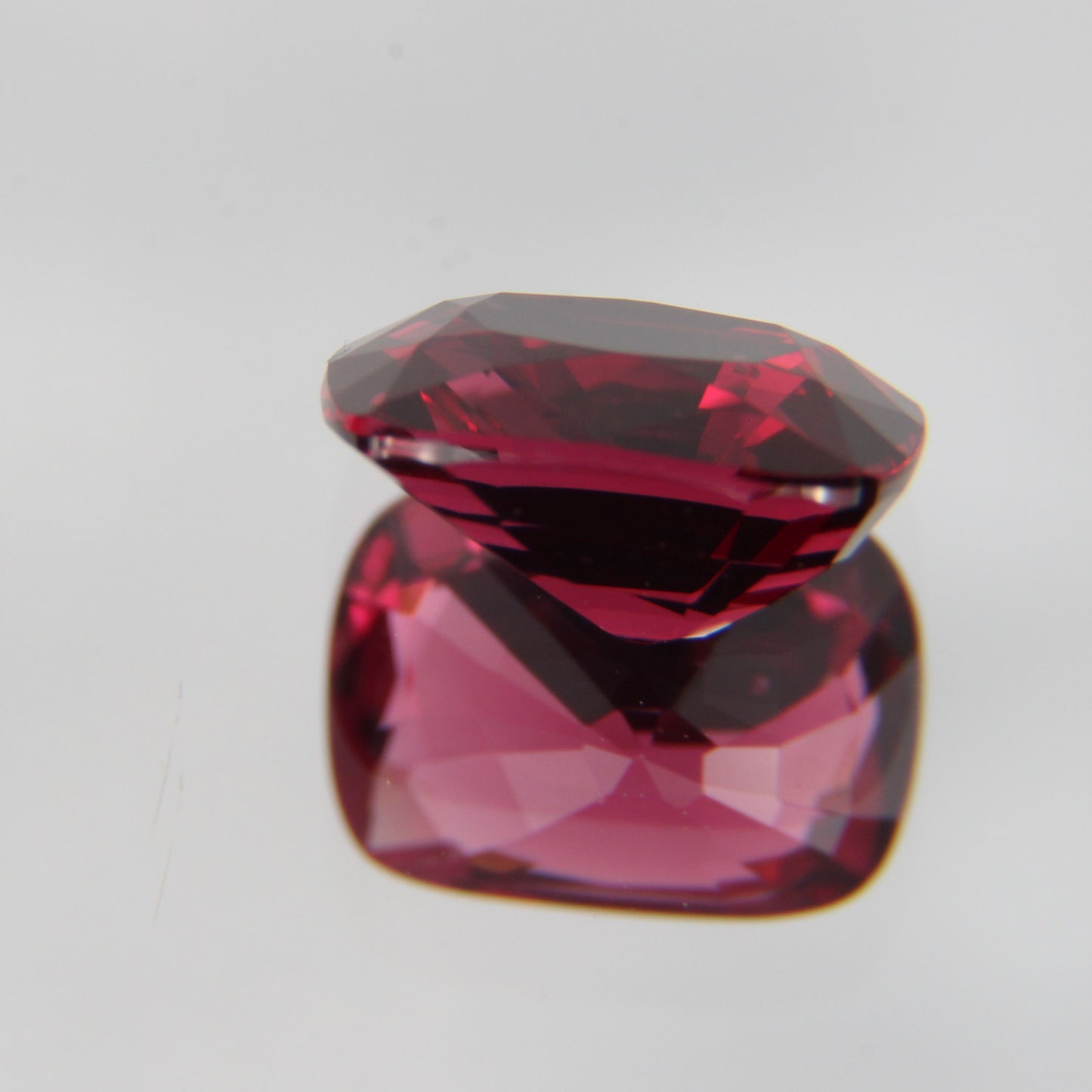 Red Spinel 1.07 ct