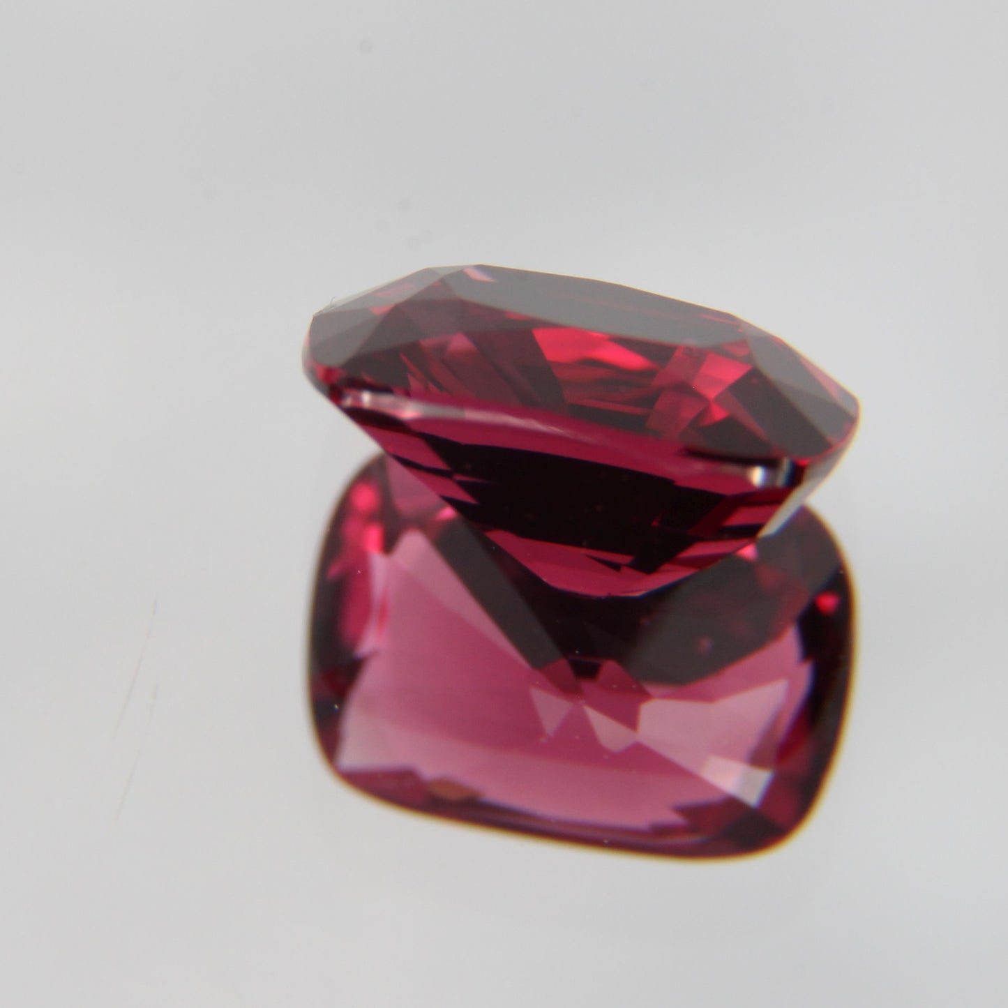 Red Spinel 1.07 ct