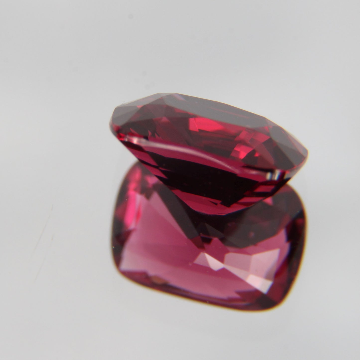 Red Spinel 1.07 ct