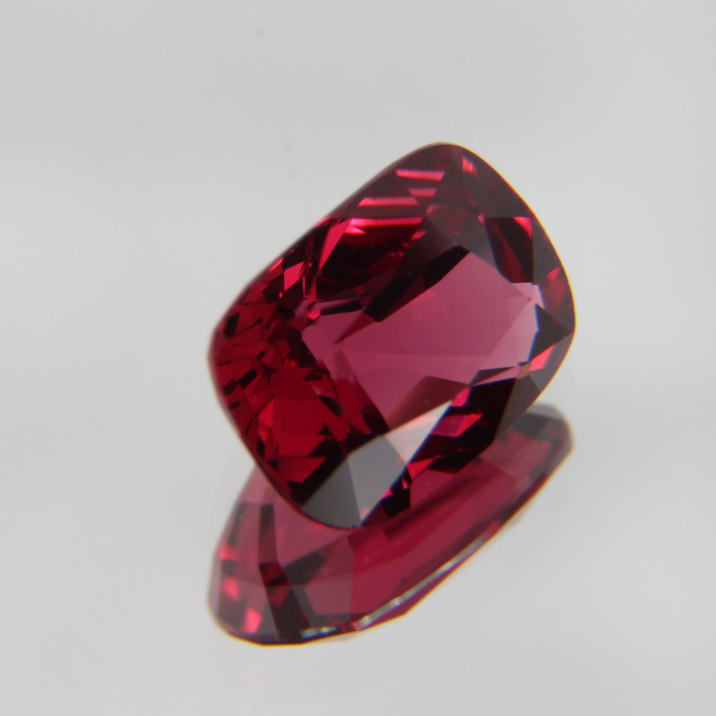 Red Spinel 1.07 ct