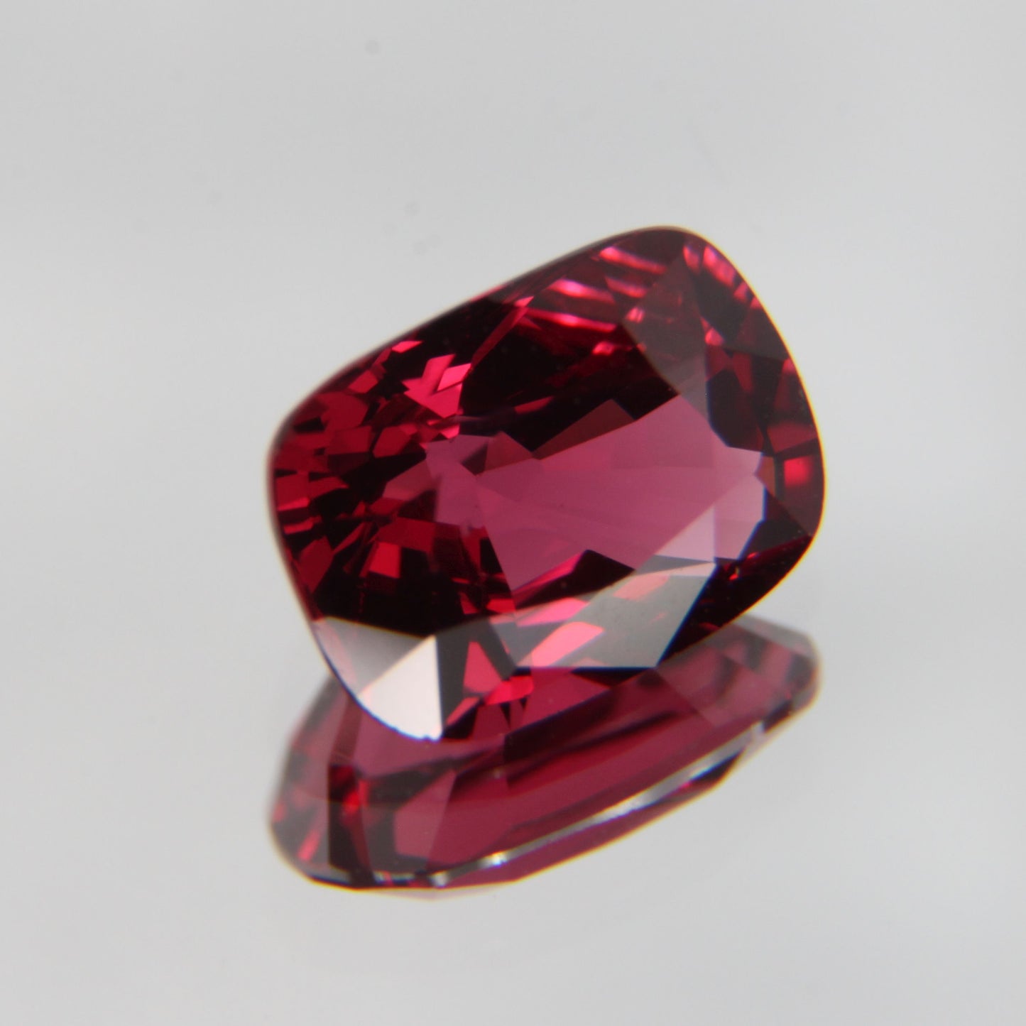 Red Spinel 1.07 ct