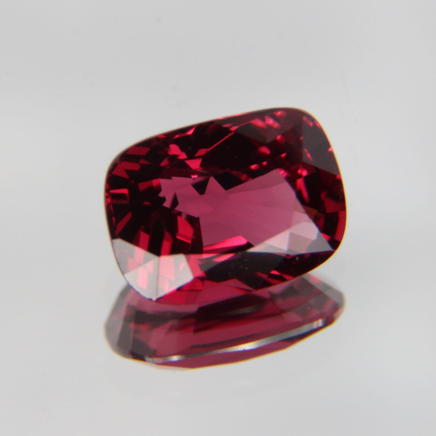 Red Spinel 1.07 ct
