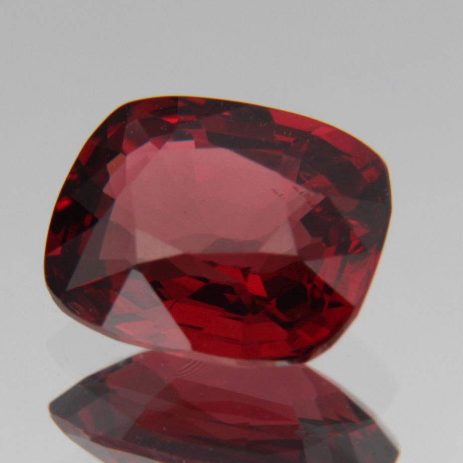 Spinel 1.08ct