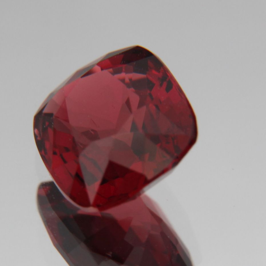 Spinel 1.08ct