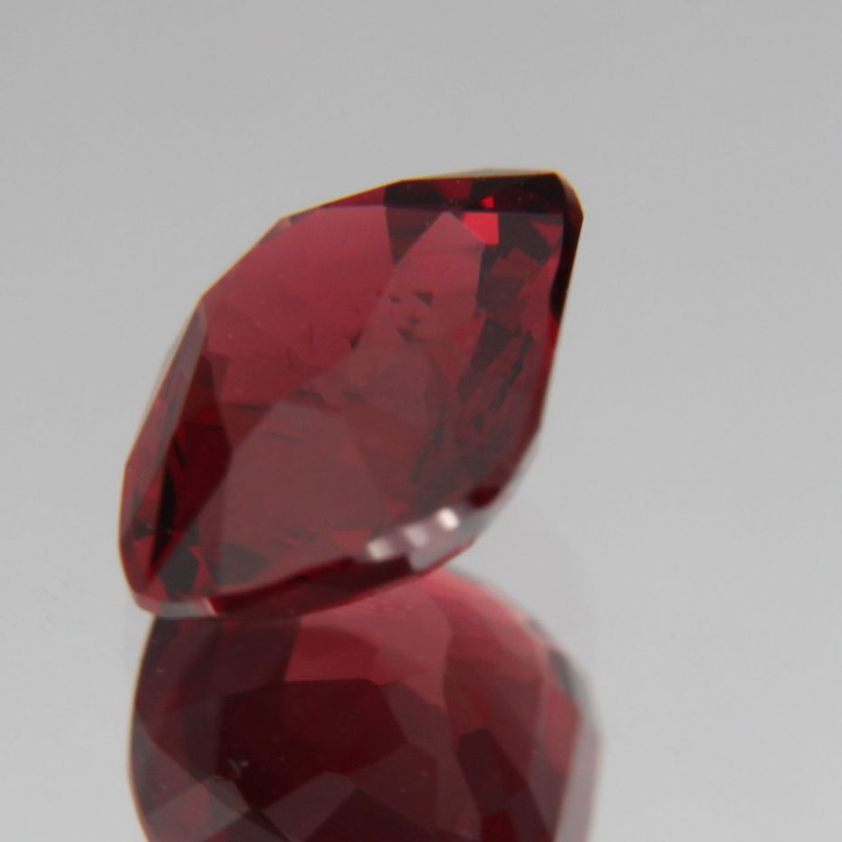 Spinel 1.08ct