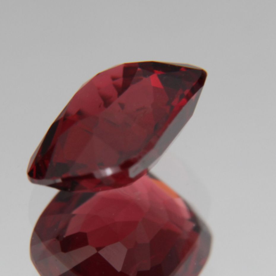 Spinel 1.08ct