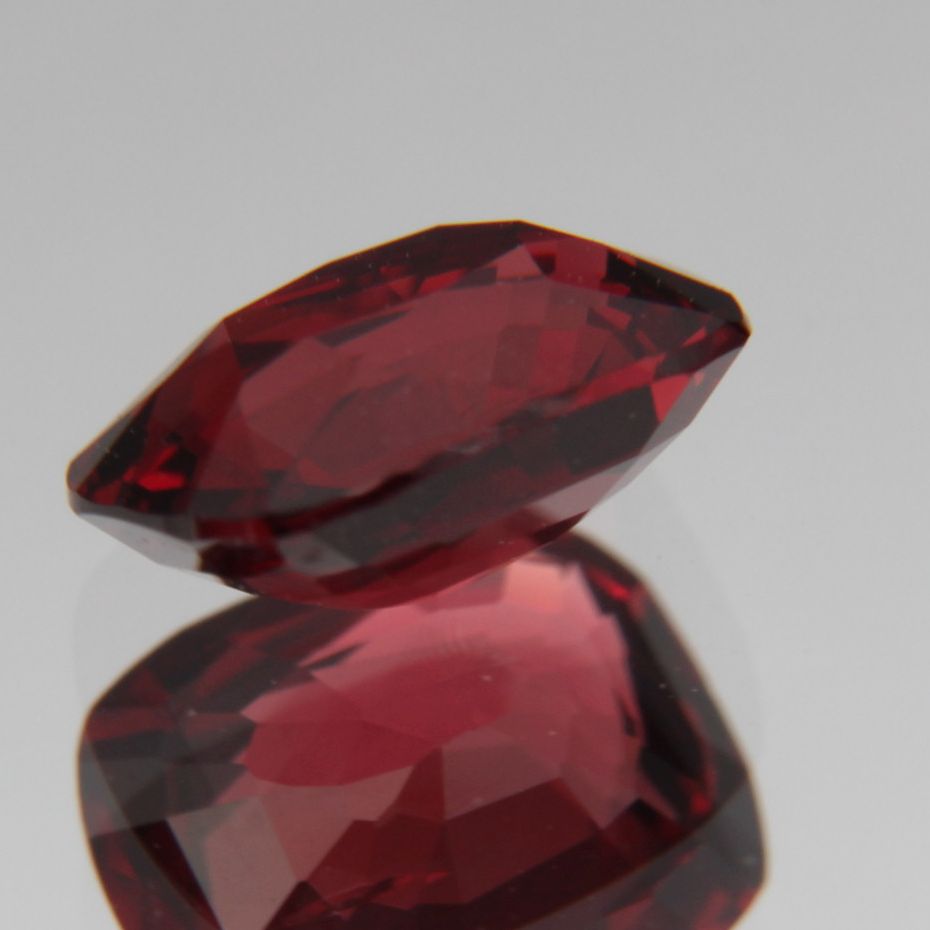 Spinel 1.08ct