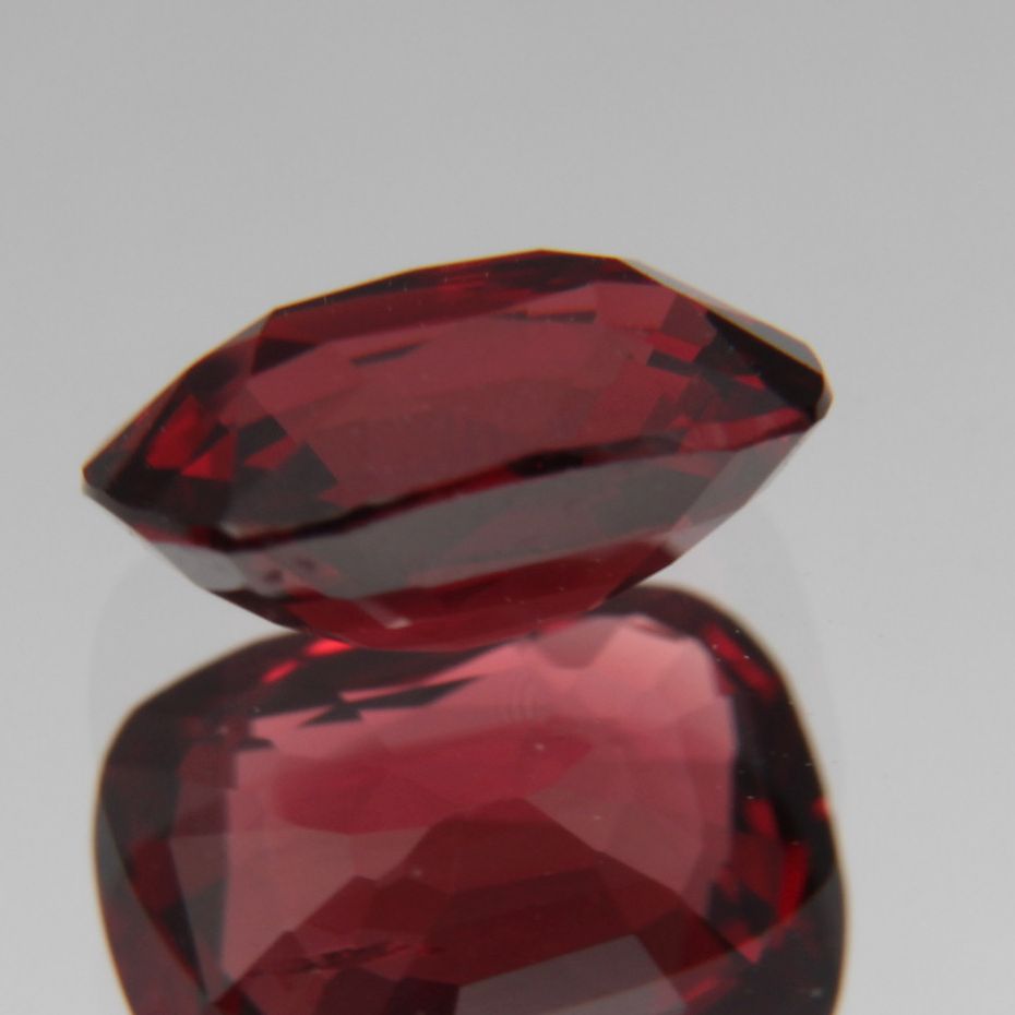Spinel 1.08ct