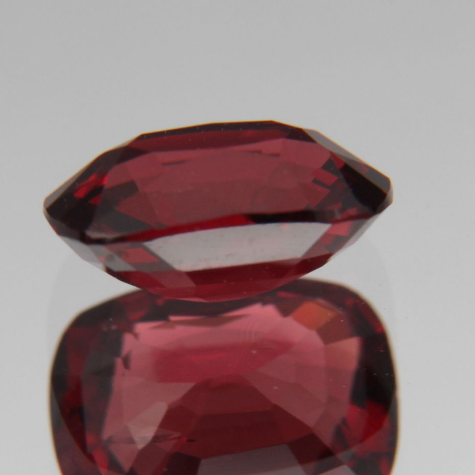 Spinel 1.08ct