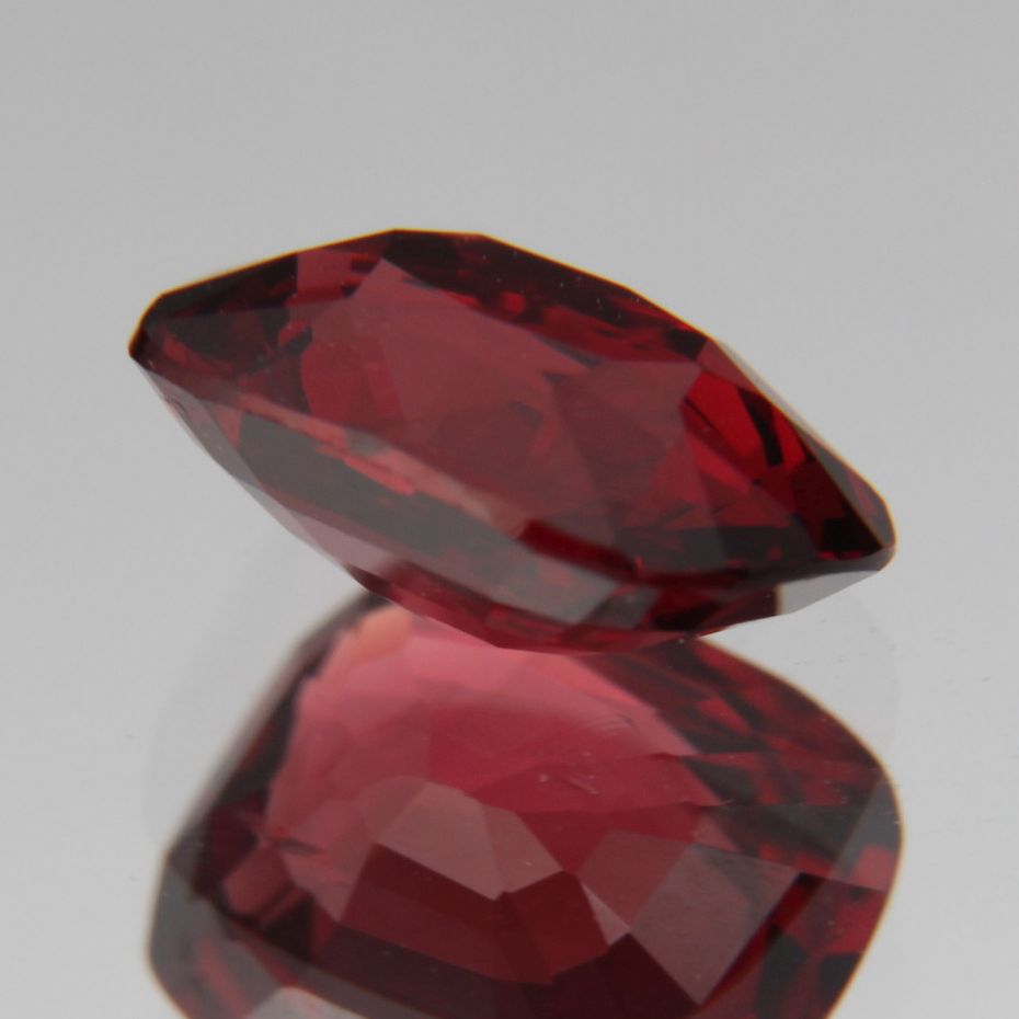 Spinel 1.08ct
