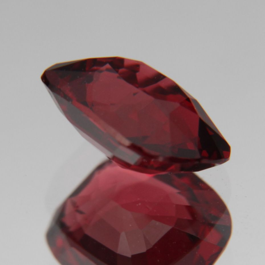 Spinel 1.08ct