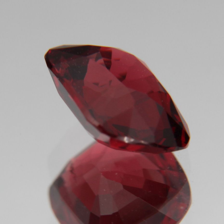 Spinel 1.08ct