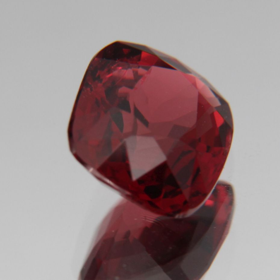 Spinel 1.08ct