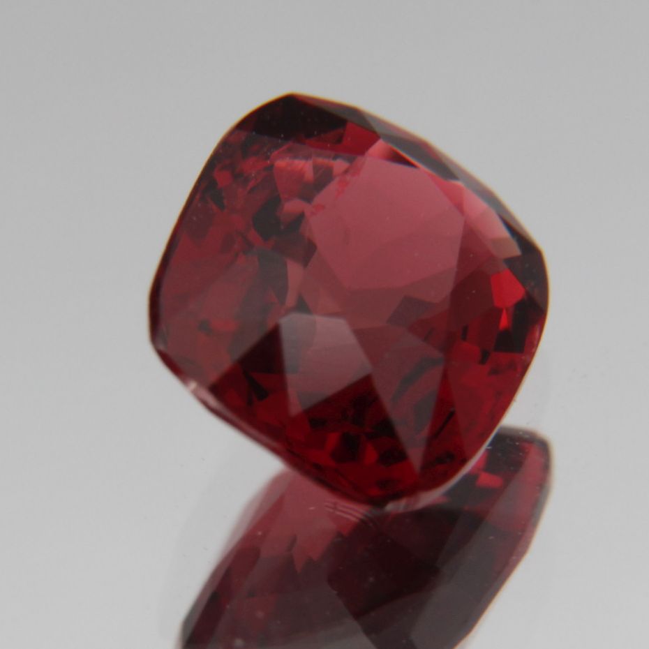 Spinel 1.08ct