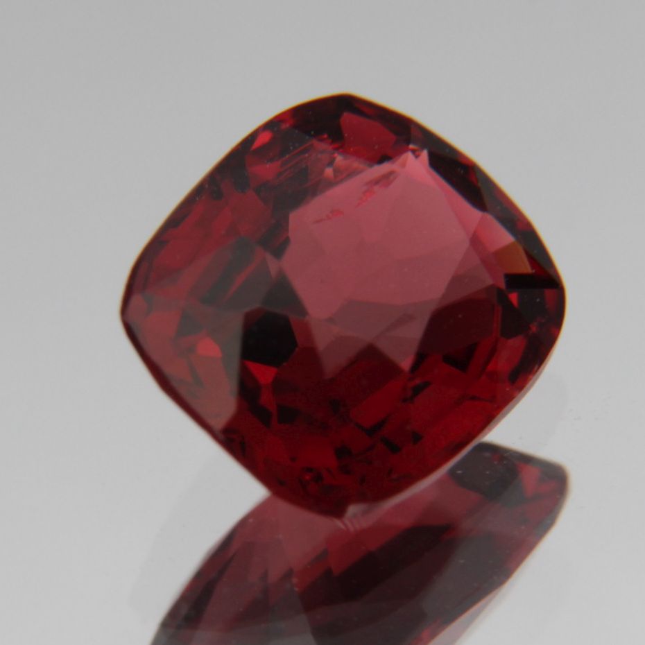 Spinel 1.08ct
